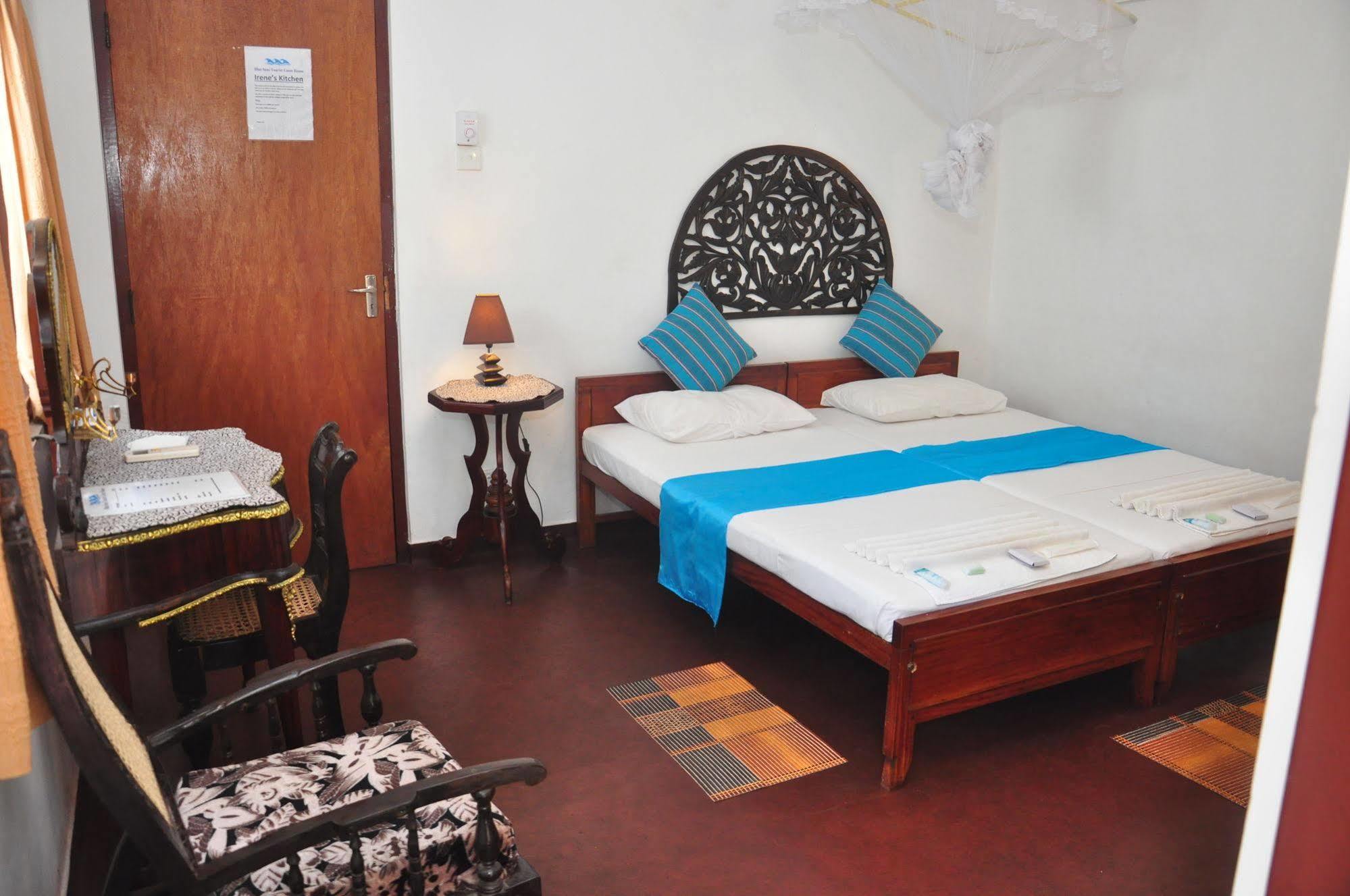 Blue Seas Guest House 마운트 라비니아 외부 사진